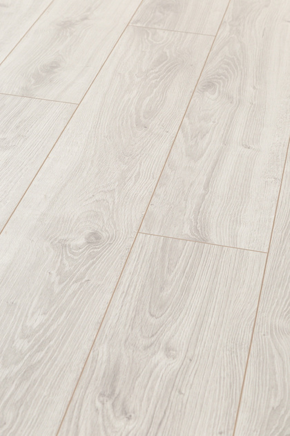 Ламинат EGGER Дуб Церматт светлый EHL140 33кл 4V(1292х193х8мм,S=0,24936)