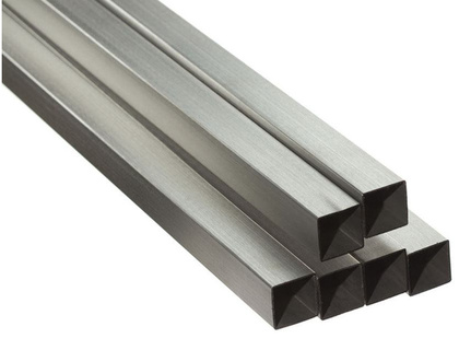 Труба профильная 40х40х2х2000мм (отклонение по длине +/- 10%)